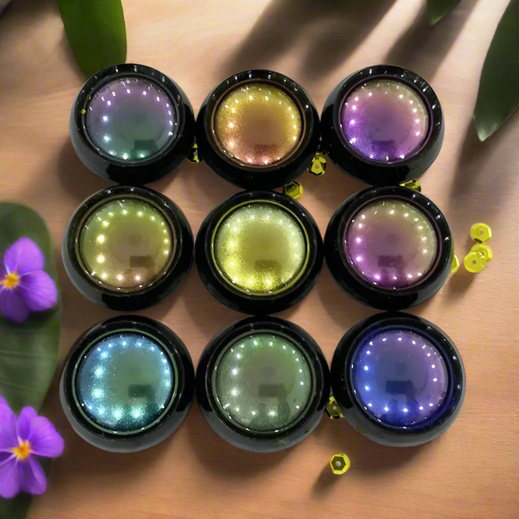 a group of lights sitting on top of a wooden table